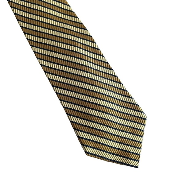 Brooks Brothers Men’s 💯 Silk Beige Navy Stripe Neck Tie Y5 - Picture 2 of 4
